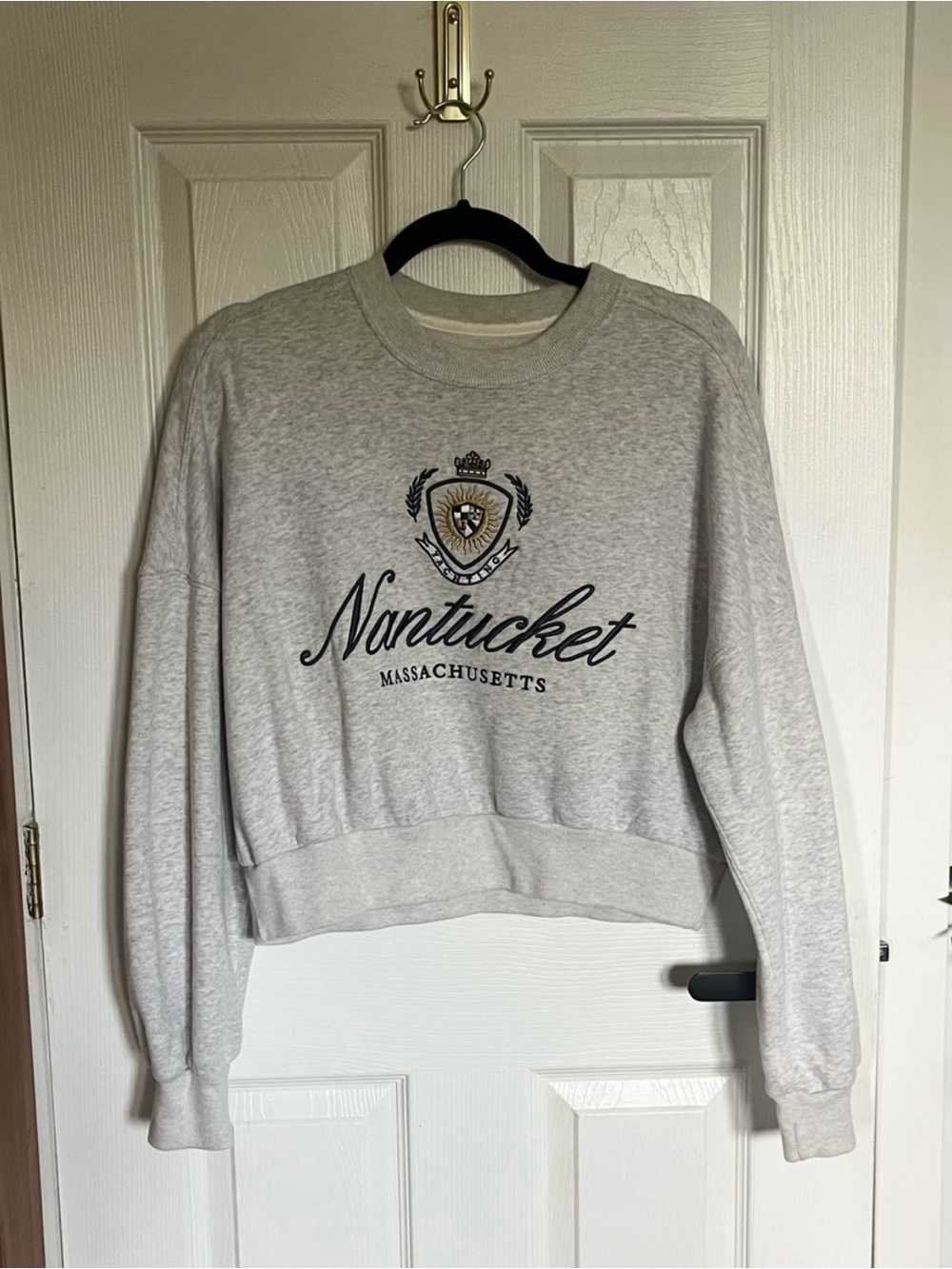 Abercrombie & Fitch
Nantucket Massachusetts
Yachting Sweatshirt - Size S